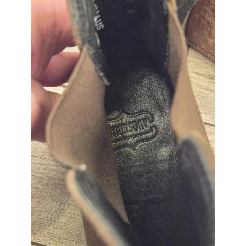 Thursday‎ Boot Company Dark Brown Suede Chelsea Boots Distressed Ankle Sz 8.5
